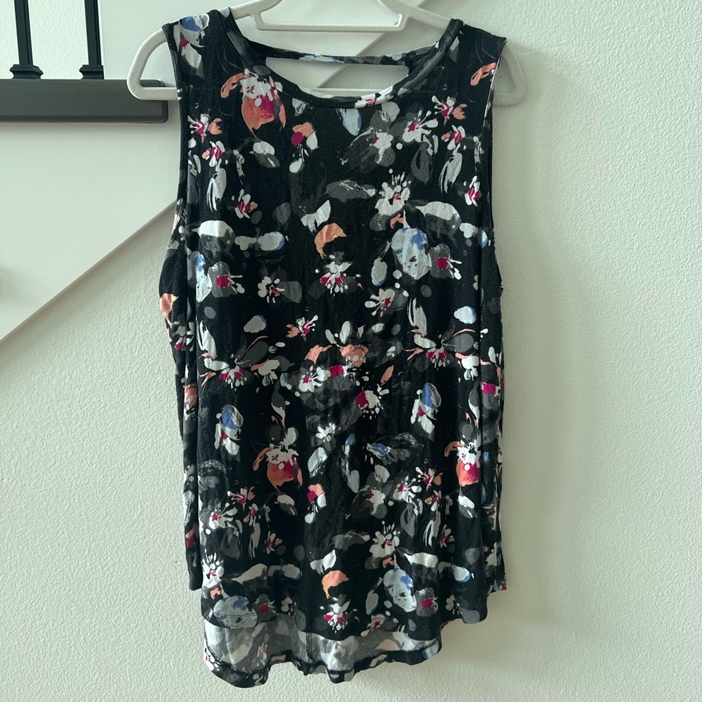 LIVI Tank